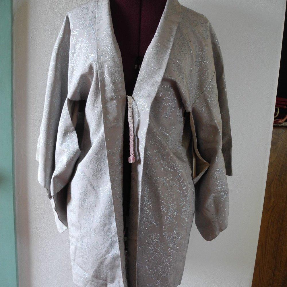 50s White & Silver Haori Kimono Jacket Robe Silk